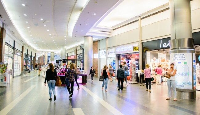 High-street Versus Shopping Online