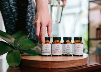 2021 Edition Consumers Tips to Purchasing Hemp and CBD Online