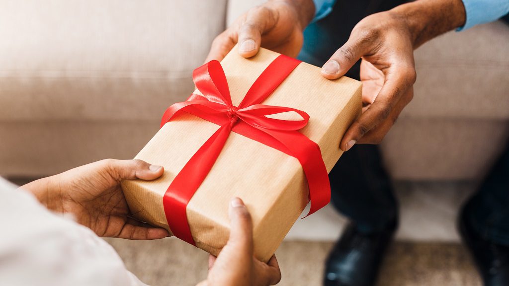 The Art and Psychology of Giving: Understanding the Power of Gifts